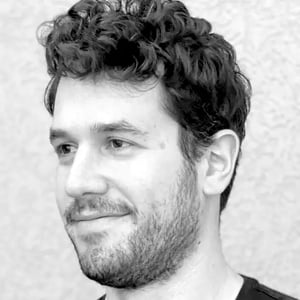 NeaveLifschits-headshot