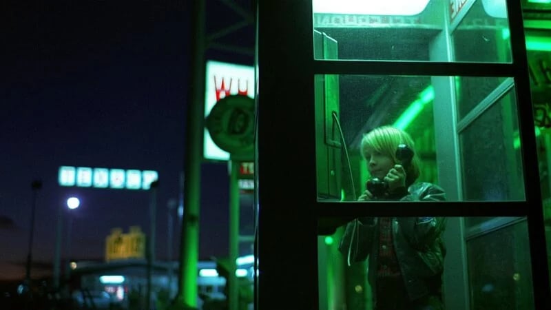 paris-texas-reference-phonebooth-scene