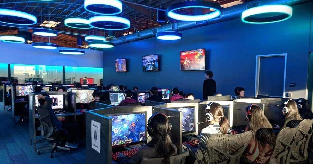 Working at a AAA or Indie Video Game Studio | Key Differences