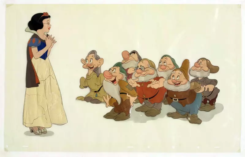traditional-2d-animation-snow-white-cel